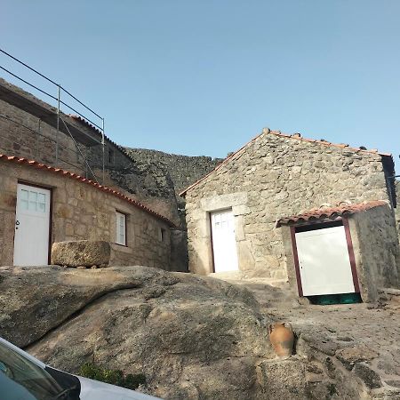 Casa Da Vila Sortelha Kültér fotó
